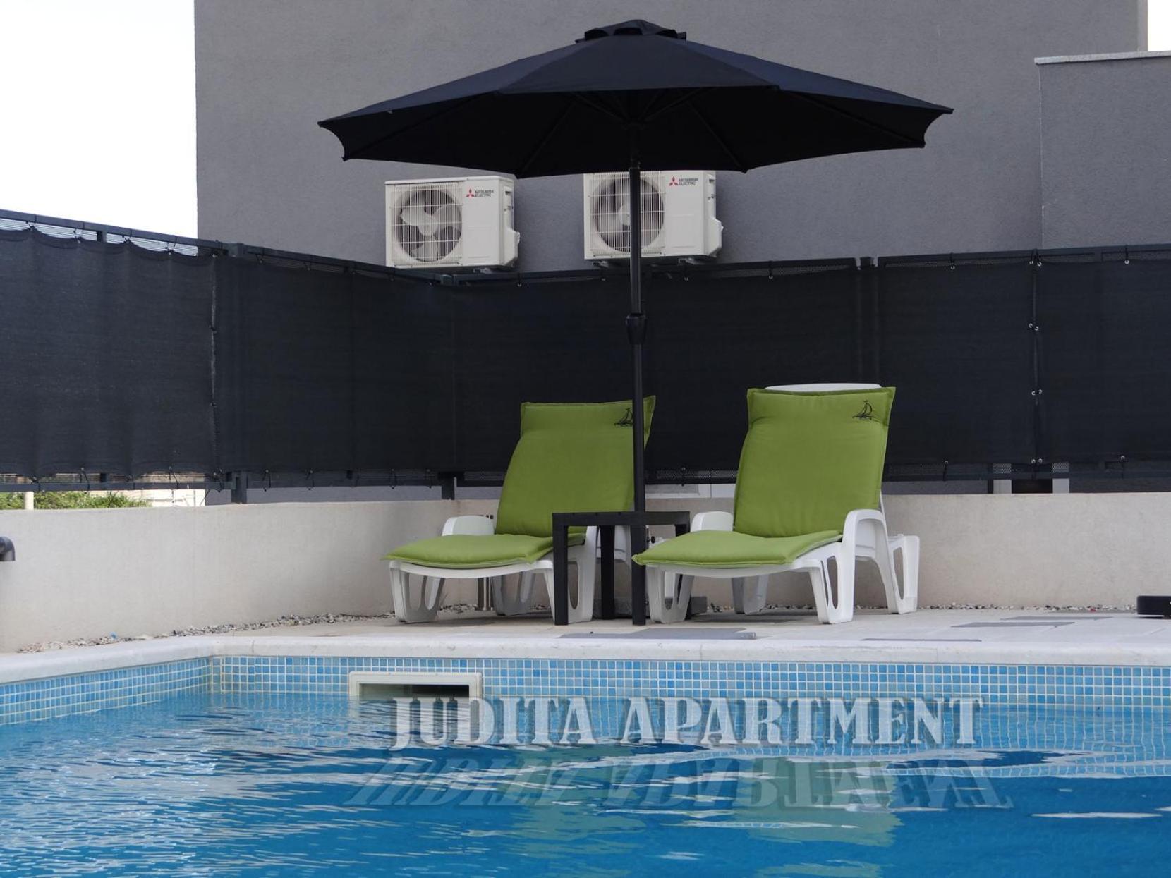 Judita Trogir Exterior photo